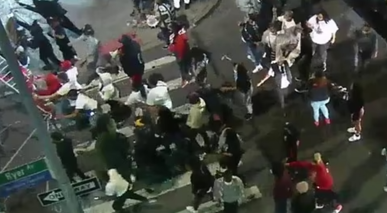 ABD'de dehşet! Göstericiler polisleri canlı canlı yakacaktı